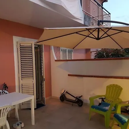 Parco La Bruca Villetta Margherita 800 Mt Dal Mare 펜션 *