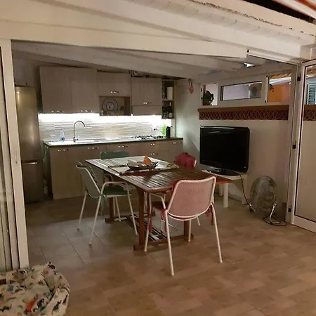 Parco La Bruca Villetta Margherita 800 Mt Dal Mare 펜션 Cipollina